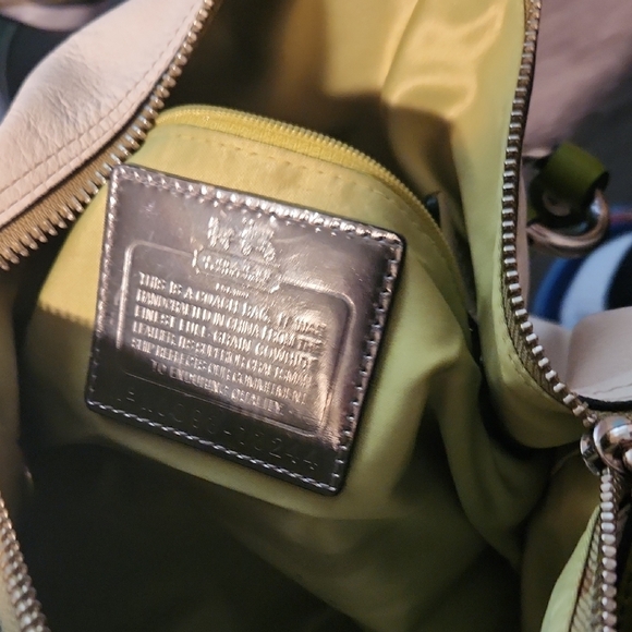 Coach Cream and Green Women's Bag - Picture 2 of 12